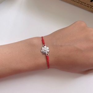 Handmade bracelet flower shape